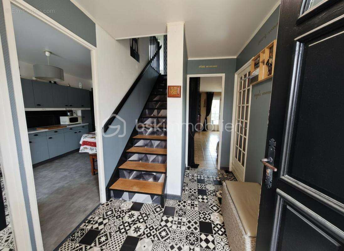 À découvrir sans tarder – Maison familiale au cœur d'un quartier recherché de Cesson - photo 7