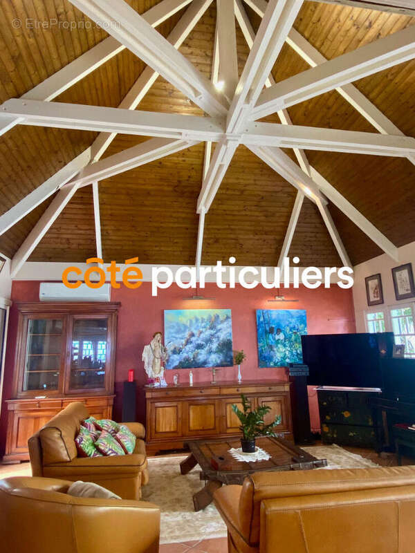 Maison à SAINT-DENIS