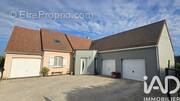 Photo 1 - Maison à CHANNAY-SUR-LATHAN