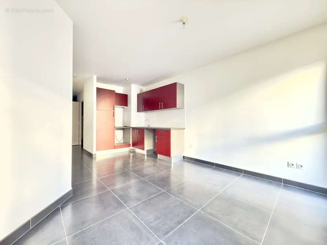 Appartement à PARIS-20E