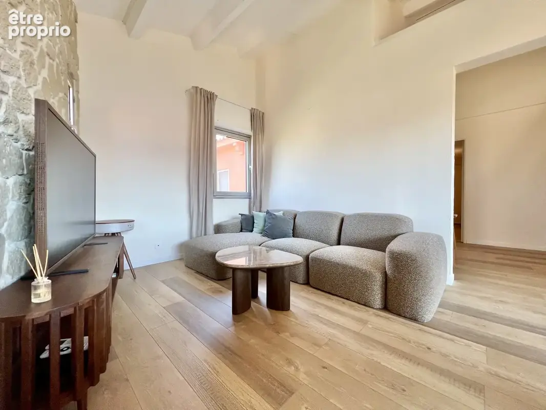 Appartement 3 pièces avec terrasse à Sainte Maxime centre ville en dernier étage - photo 9
