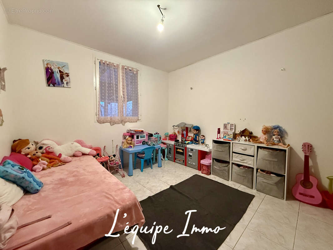 Appartement à SAINT-LYS