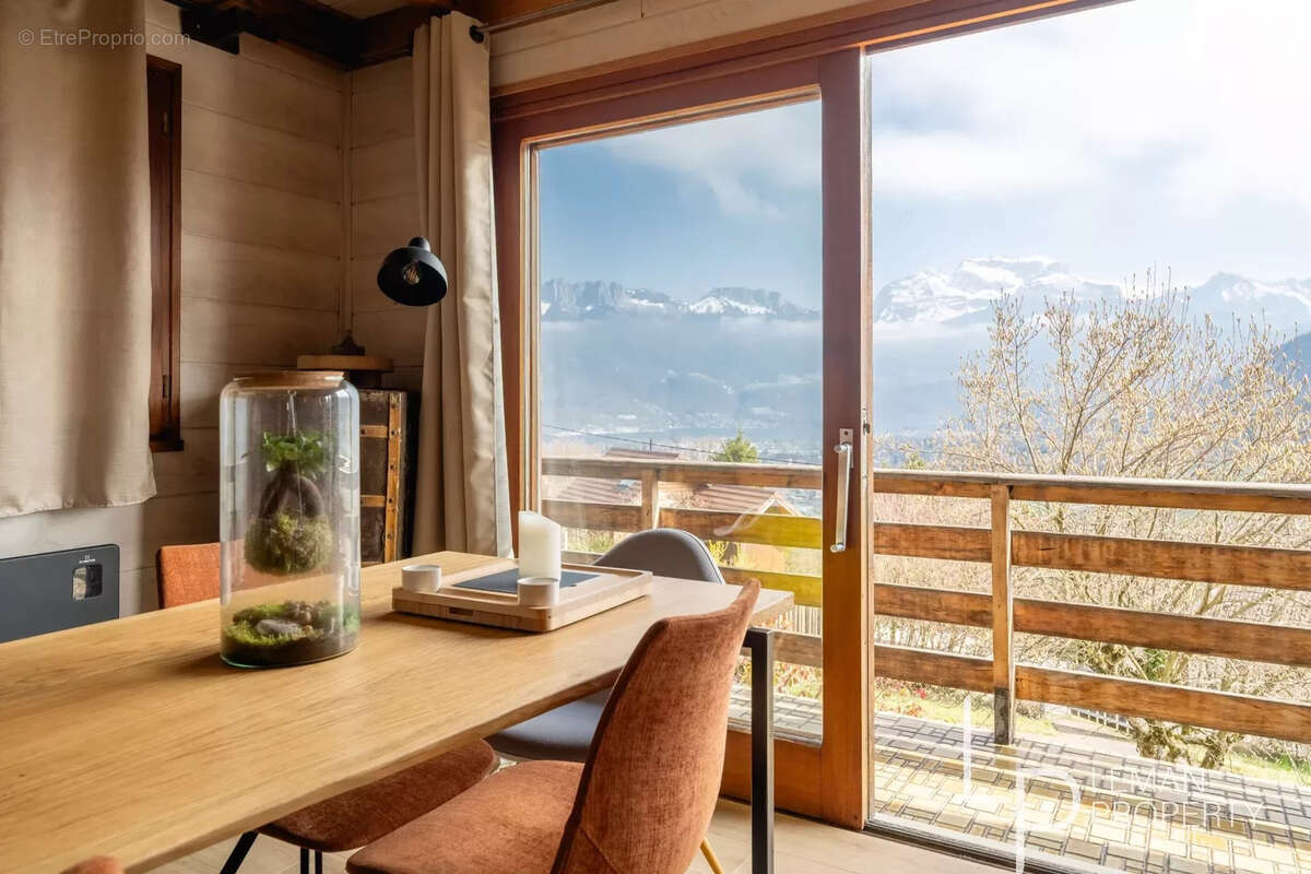 Maison à SAINT-JORIOZ