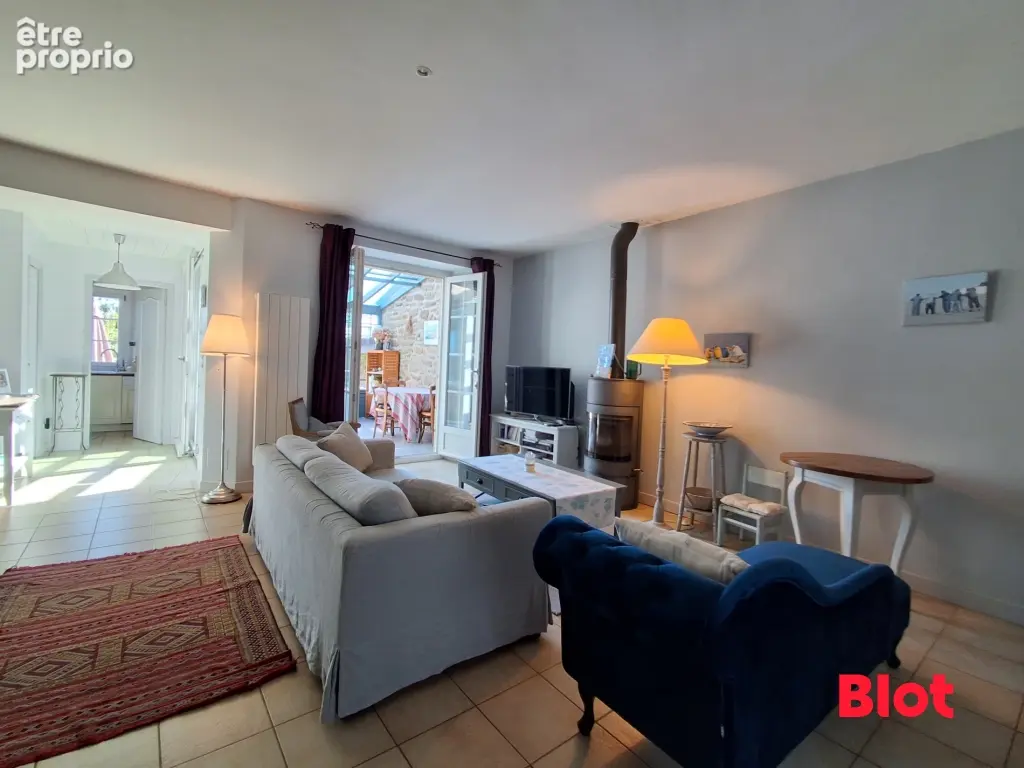 Maison 3 pièces 71 m² à vendre à La Ville-Es-Nonais (35430) - photo 3
