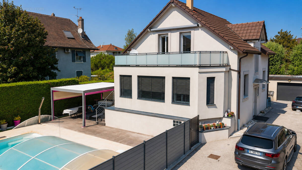 Maison à ANNEMASSE