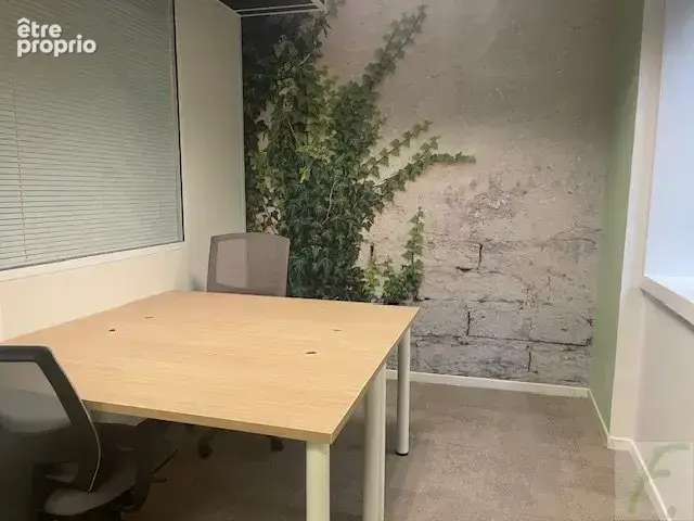 A vendre - Plateau de bureaux d'une surface de 319,04 m² - photo 5