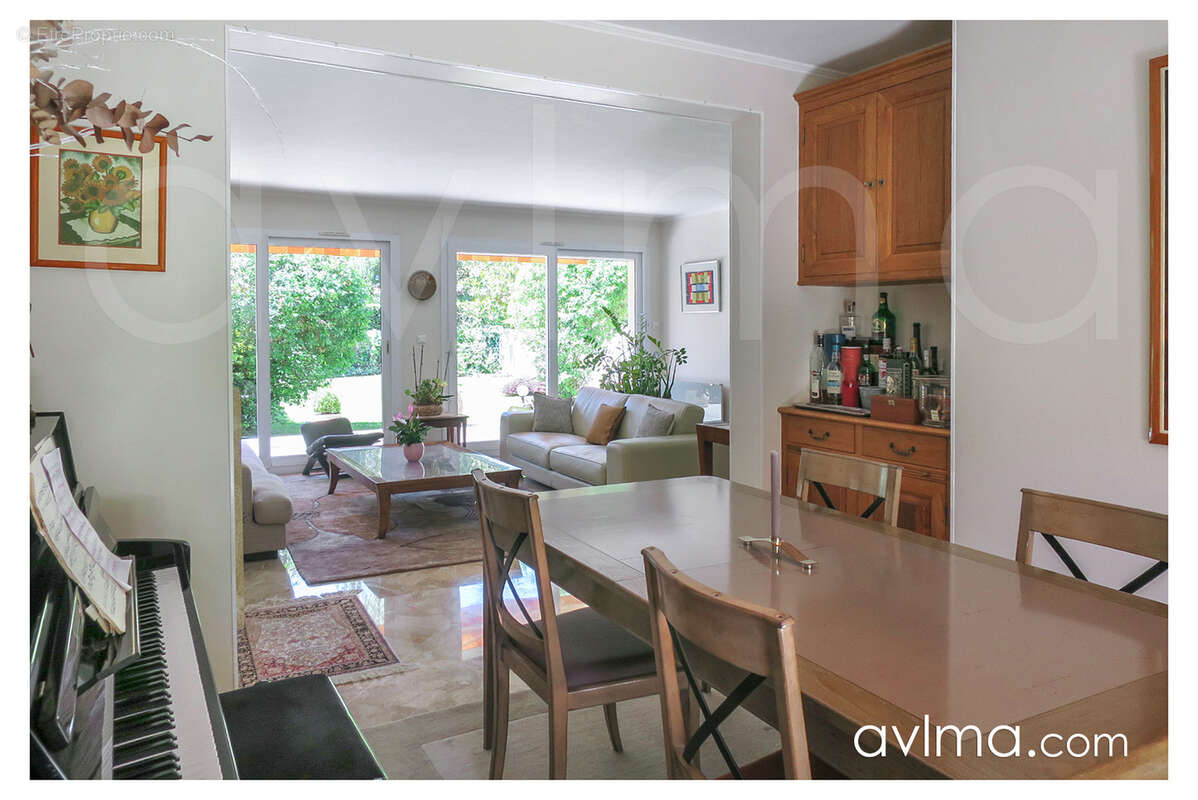 Maison à NOISY-LE-ROI