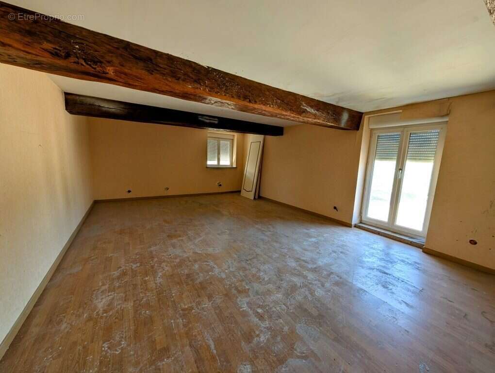 Appartement à SENNECEY-LES-DIJON