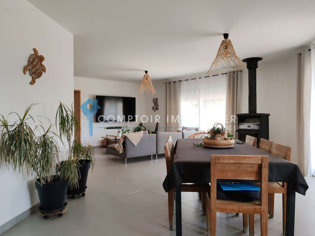 COUP DE CŒUR   Maison de plain-pied de 136 m2 à Damiatte - photo 7