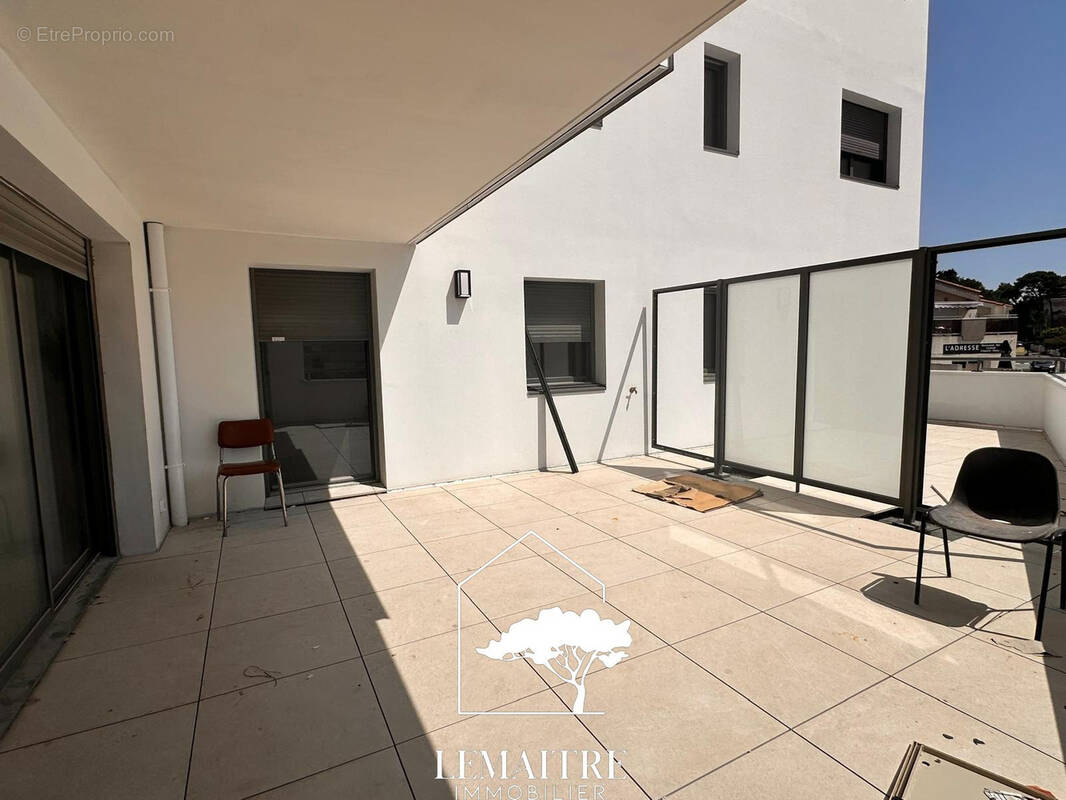 Appartement à LES MATHES