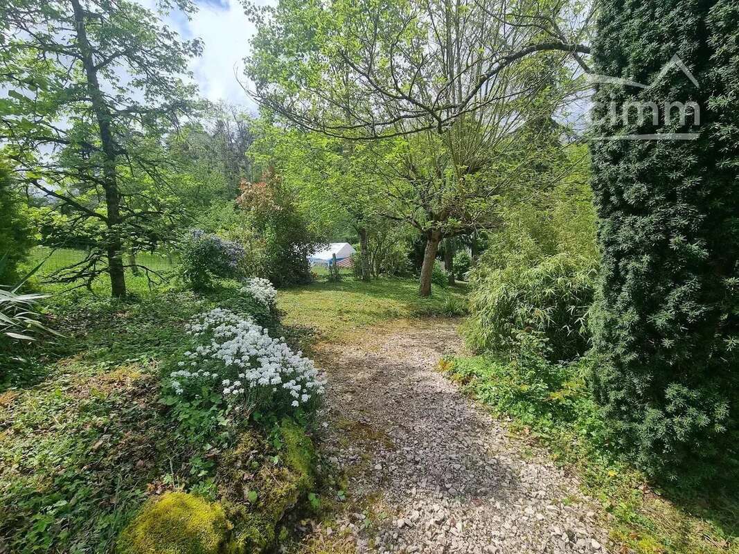 Maison à MONTHOU-SUR-CHER