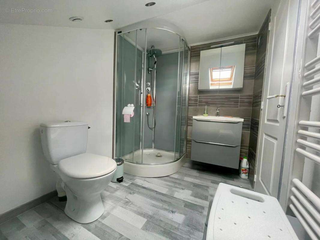 Appartement à SARTROUVILLE