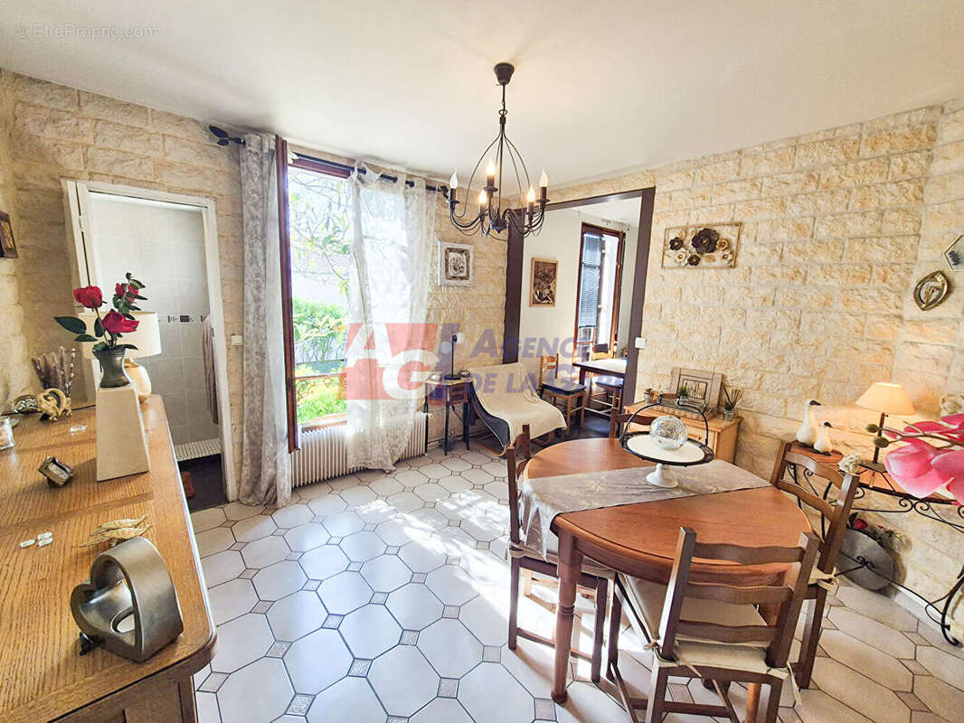 Appartement à BEZONS