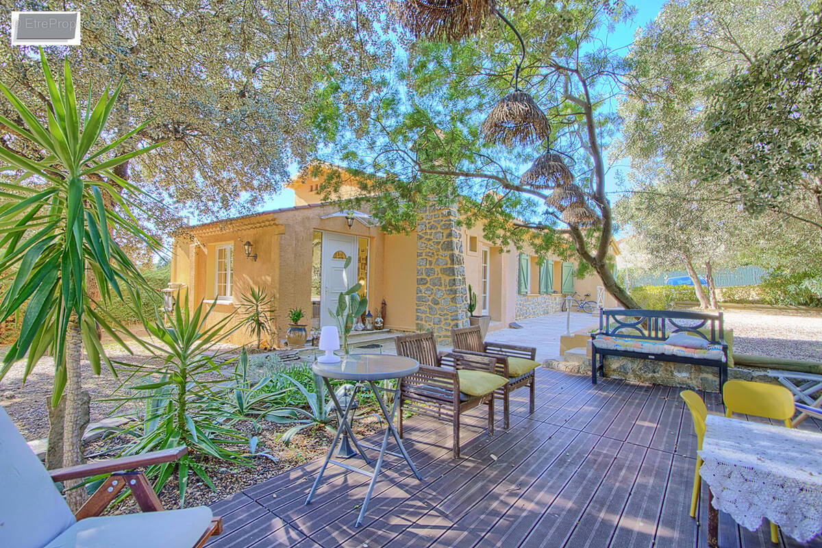 Maison à LA VALETTE-DU-VAR