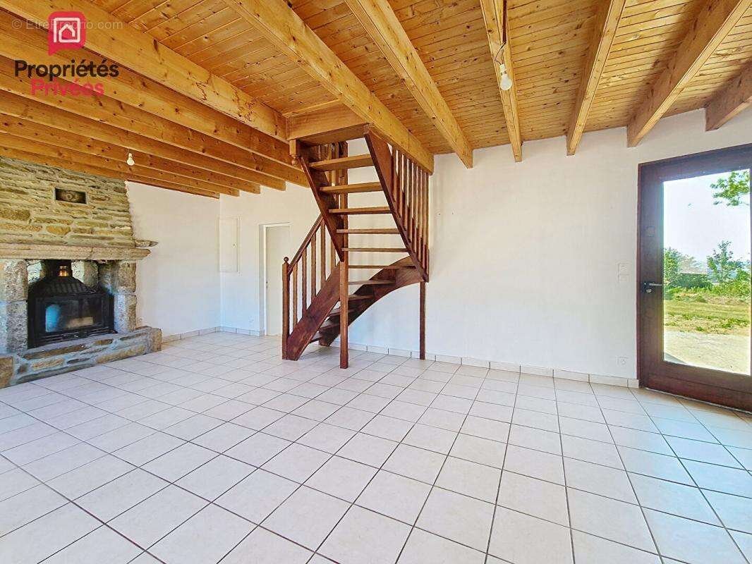 Maison et terrain de 1615m² , vue mer lointaine  Plestin Les Greves - photo 8