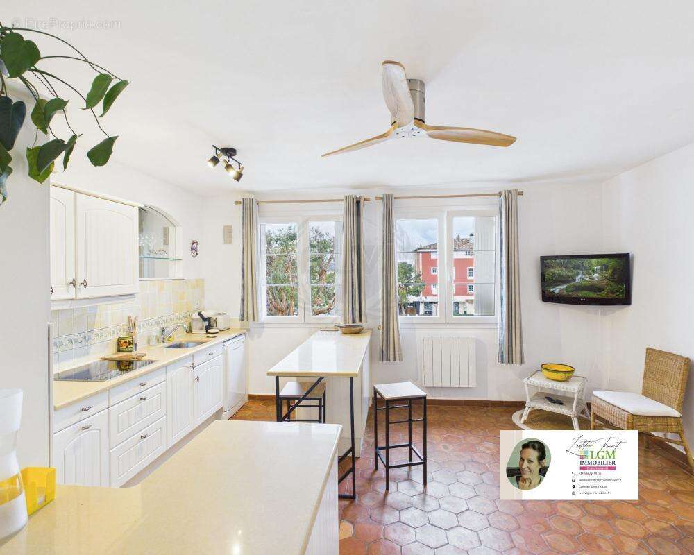 Appartement à GRIMAUD