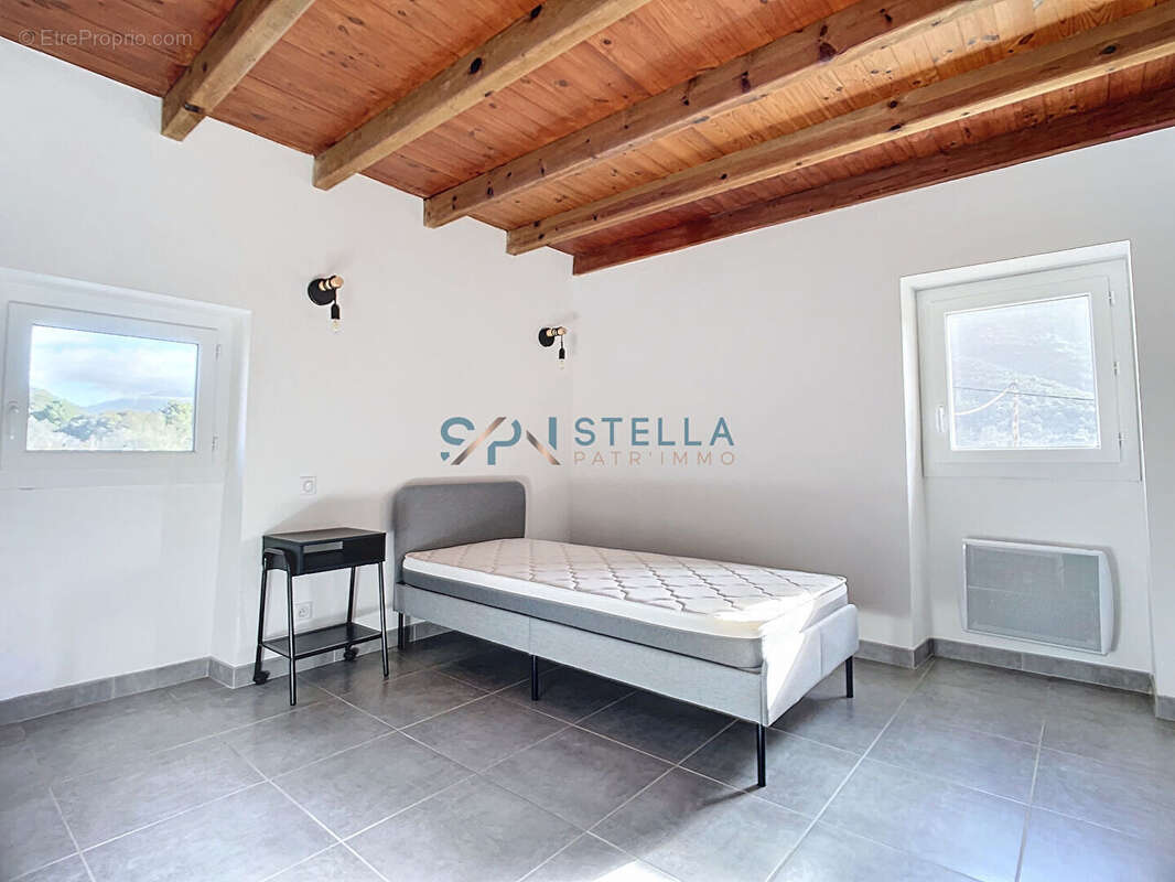 Appartement à VERO