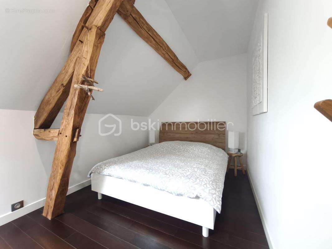 Maison à REBAIS