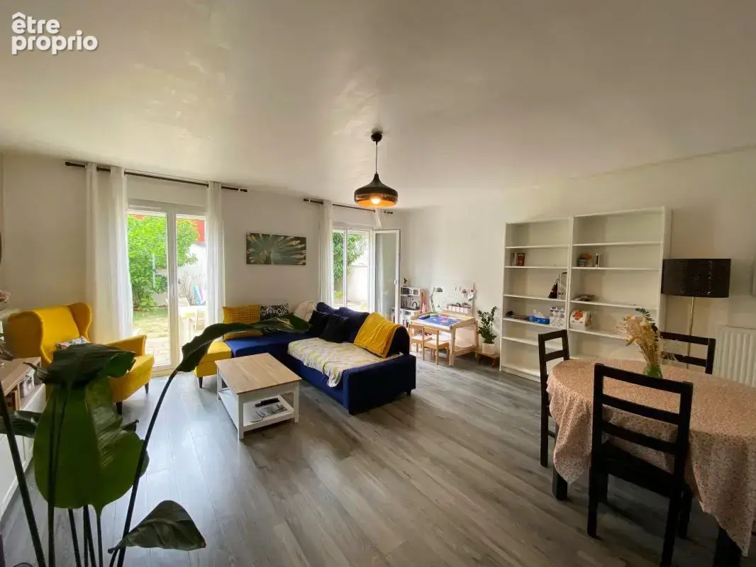 Maison 5 pièces 106 m² à vendre à Magny-Les-Hameaux (78114) - photo 2