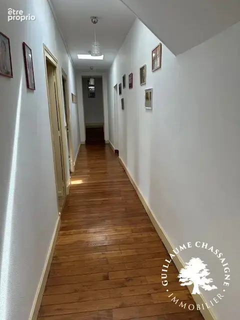 Maison 315 m² à Saint-Just  - photo 9