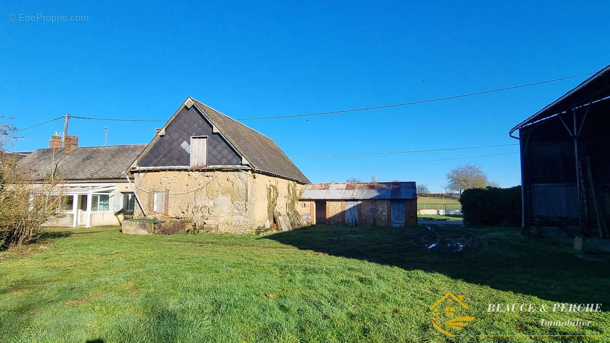 Maison à SAUMERAY