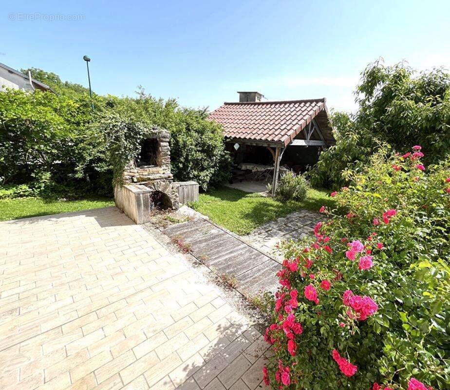 Maison à LA BOISSIERE