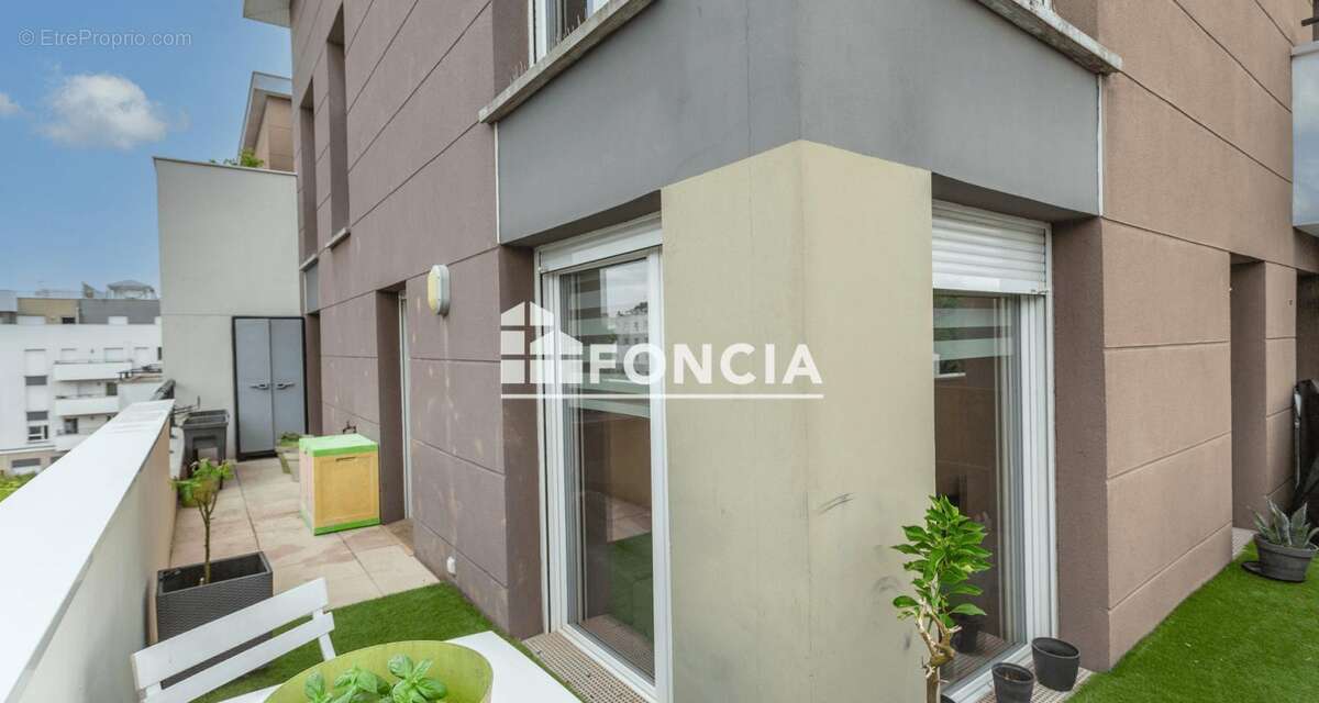 F3 de 53 m2  avec balcon de 22 m2 filant et place de parking athis-mons - photo 14