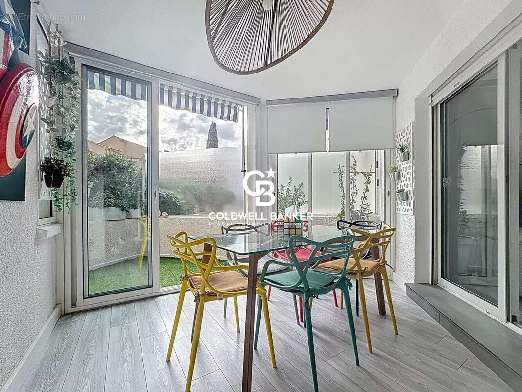 Appartement à SAINT-RAPHAEL