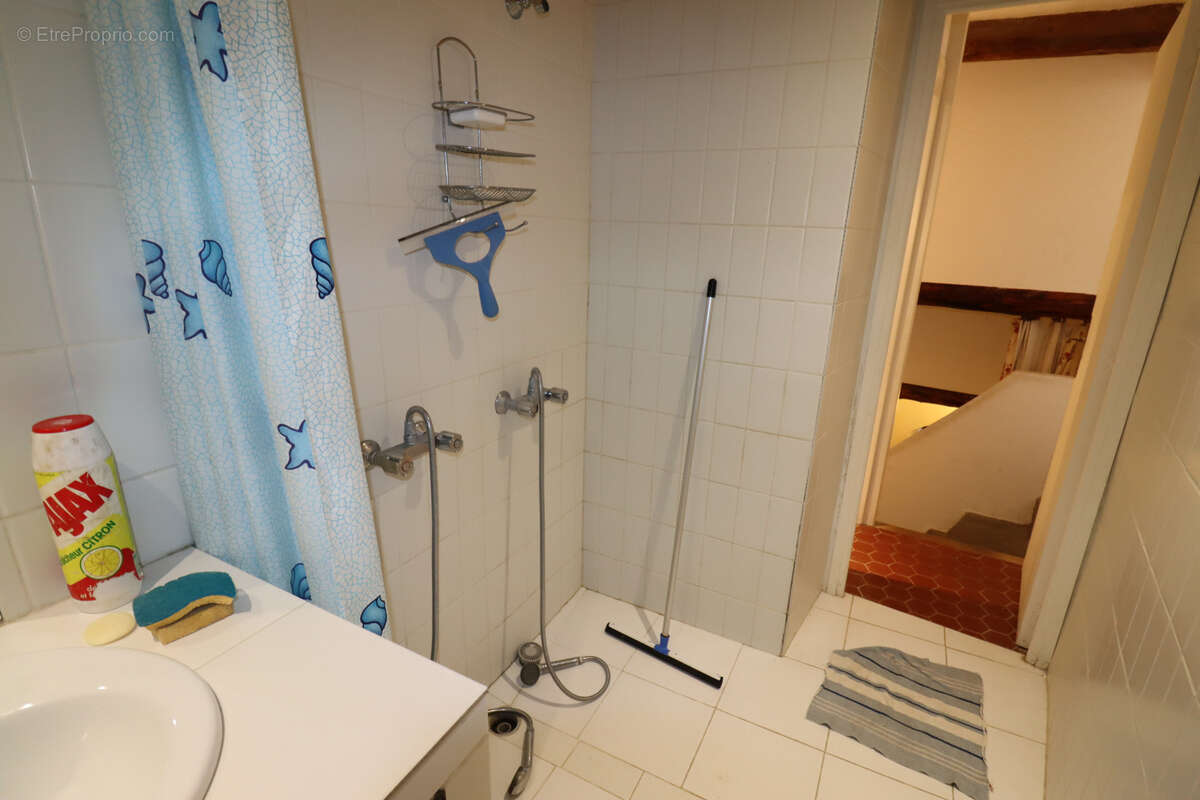 Maison à THORAME-BASSE