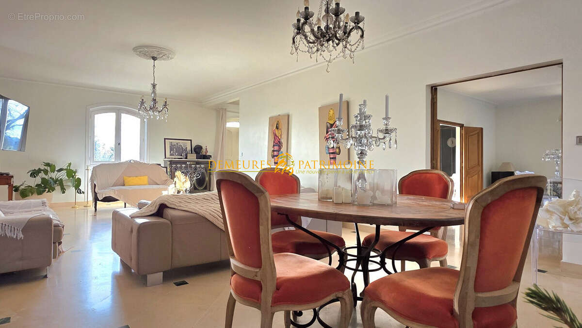 Maison à FOUQUEBRUNE