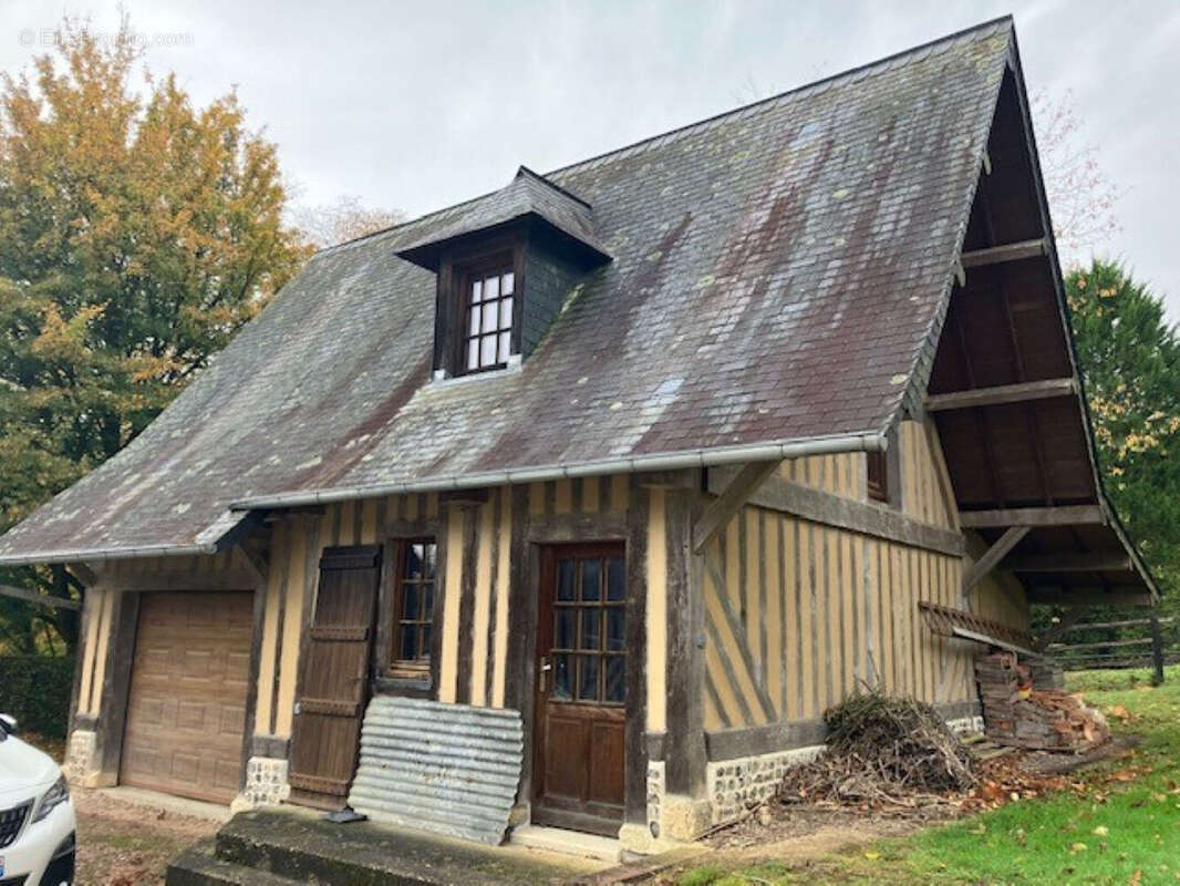 Maison à PONT-L'EVEQUE