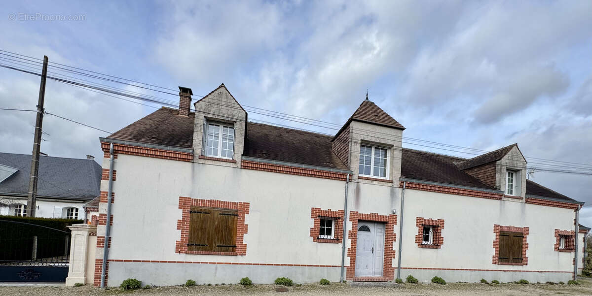 Maison à LORRIS
