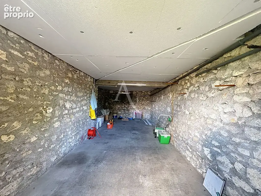 Maison familiale 3 chambres avec jardin et garage, proche commodités à Saumur - photo 11