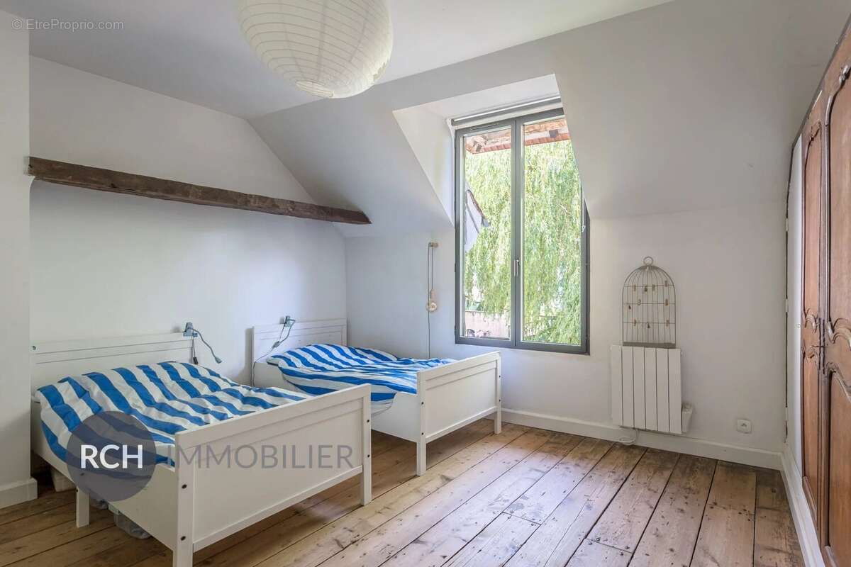 Exclusivité - Jouars-Pontchartrain - Charmante maison ancienne avec belle vue dégagée - photo 15