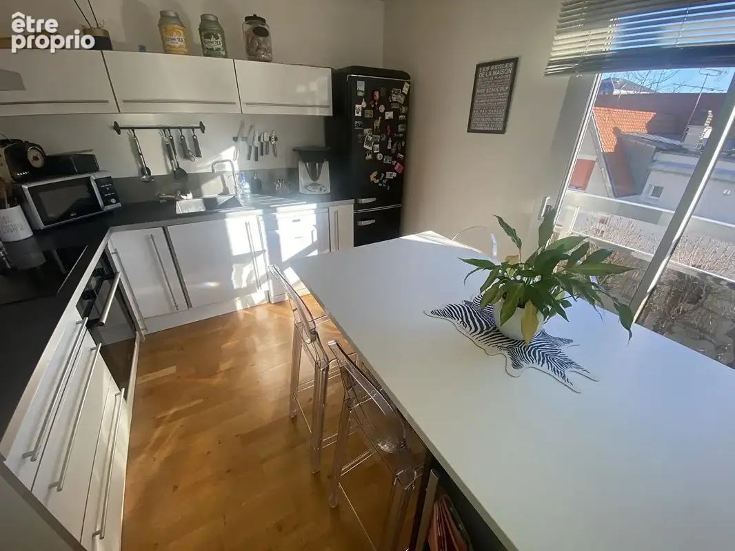 Dernier étage avec Terrasse et garage double ! - photo 4