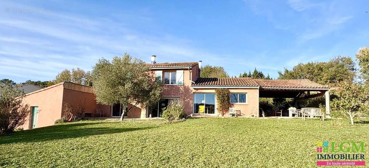 Maison à TECOU