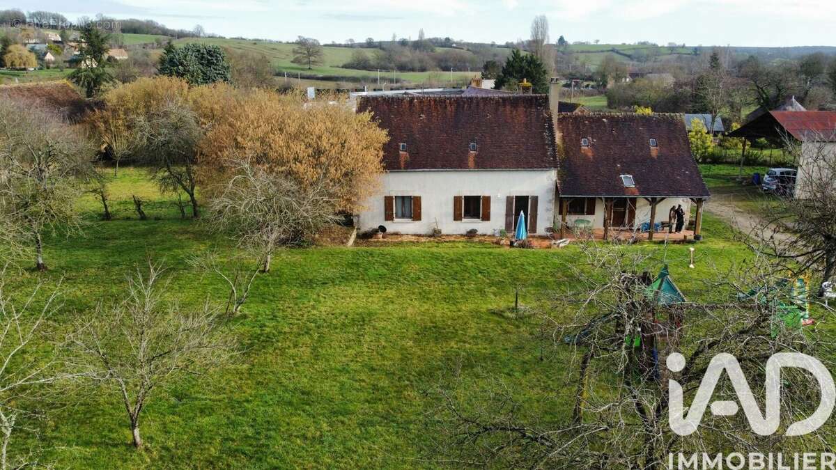 Photo 4 - Maison à DOMFRONT-EN-CHAMPAGNE