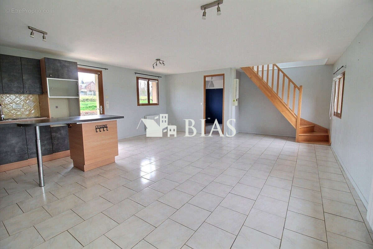 Maison à BOURG-ACHARD