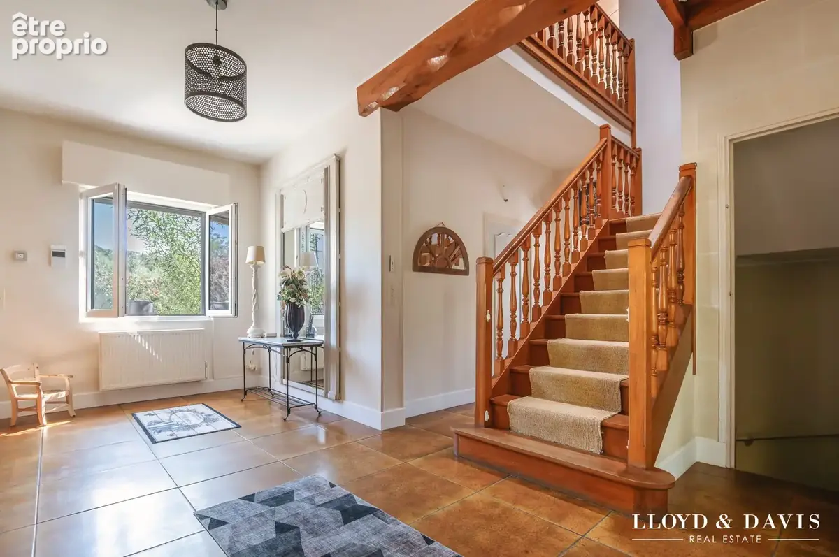Maison 10 pièces 316 m² à vendre à Pierrefonds (60350) - photo 4