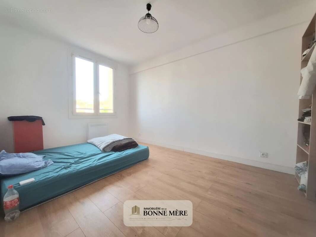 Appartement à MARSEILLE-14E