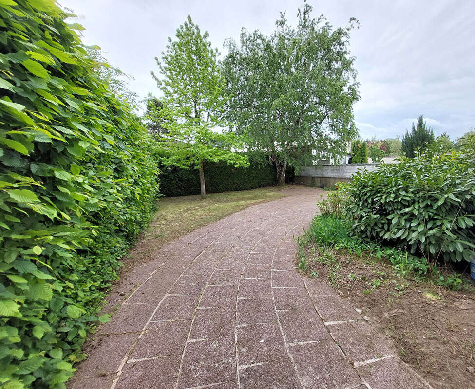 Maison Montigny-les-metz 5 pièce(s) 151m2 - photo 8