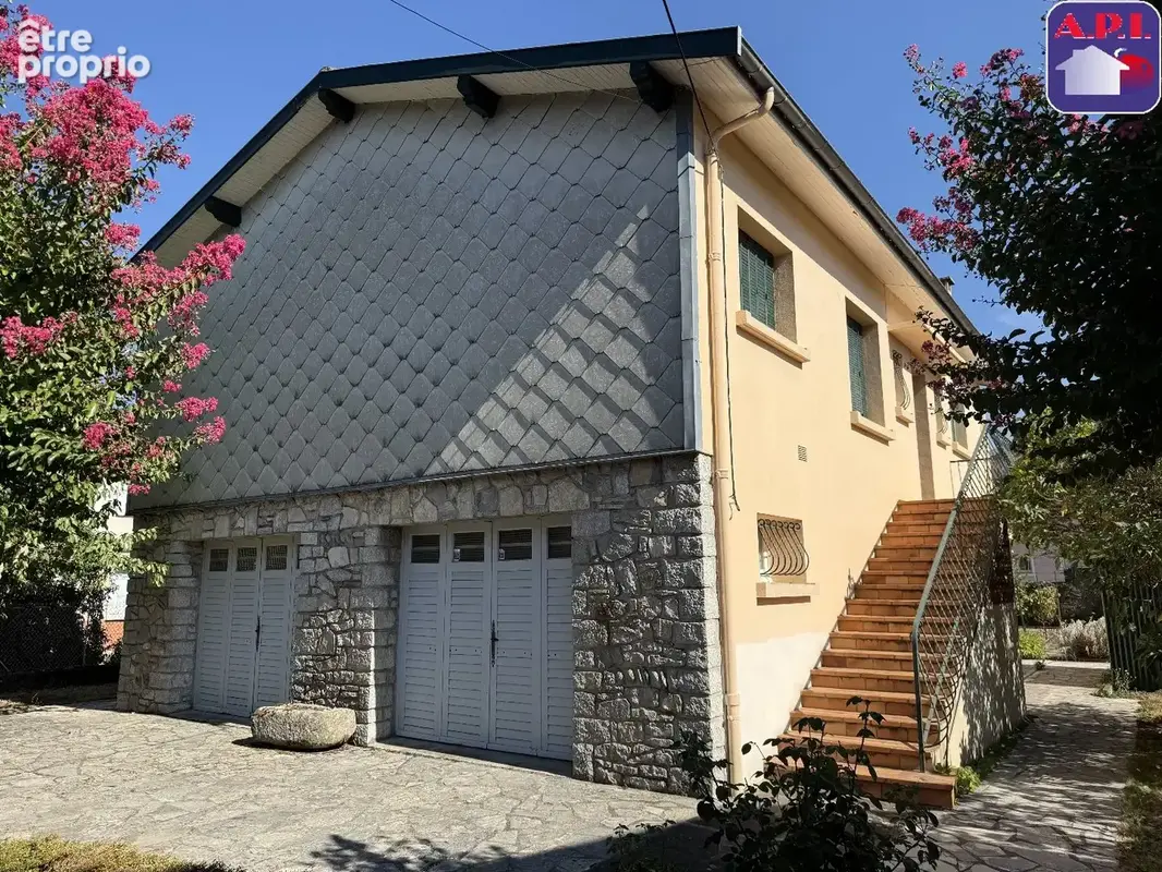 Maison 131 m² à Foix  - photo 3