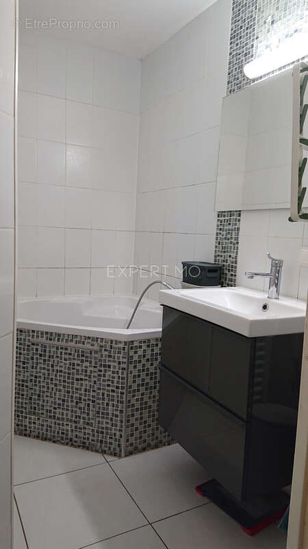 Appartement à GENNEVILLIERS