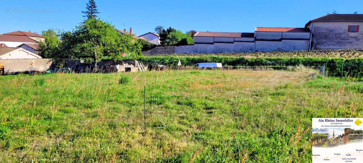 Terrain à LANCIE