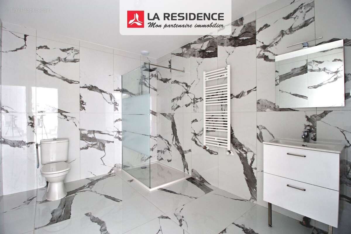 Maison 126 m² à Oissel  - photo 7