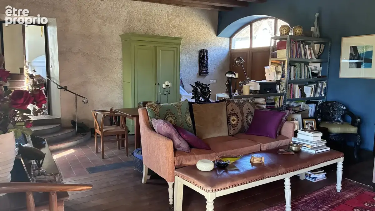 Grande maison de village rénovée avec vue ! - photo 5