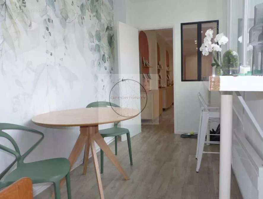 Commerce 104 m² à Vincennes  - photo 5