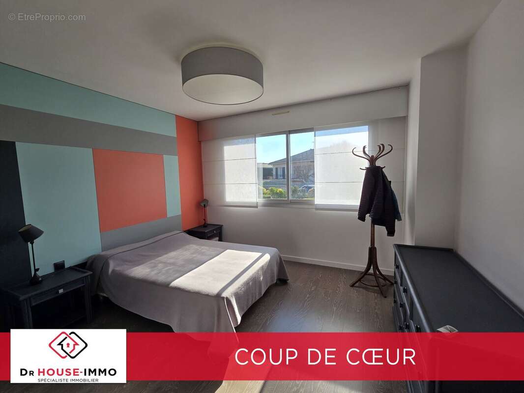 Maison à LA TOUR-DE-SALVAGNY