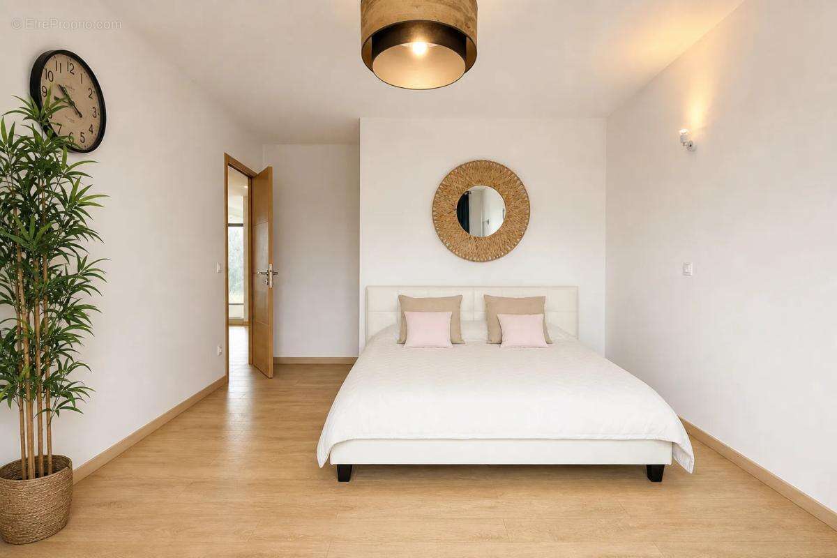 Rare maison 11 pièces, 8 chambres,avec piscine à Groslay - photo 24