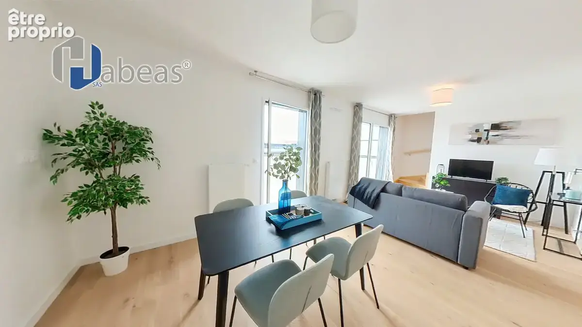 Élégant T4 Duplex avec 2 Loggias à Villeurbanne - photo 5